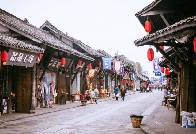 高新区:政务服务新体验 视频远程帮你办